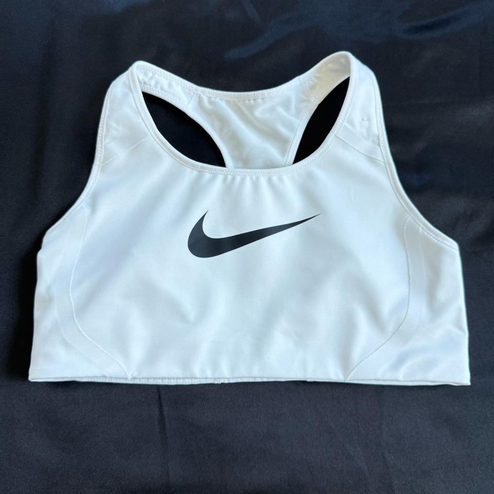 Nike Women's Black and White‎ Sports Bra Medium